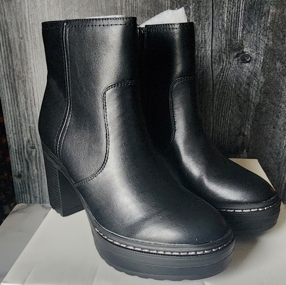 Sun + Stone Womens Kiinsley Faux Leather Block Heel Ankle Boots| Size 8M|New W B - Picture 6 of 10